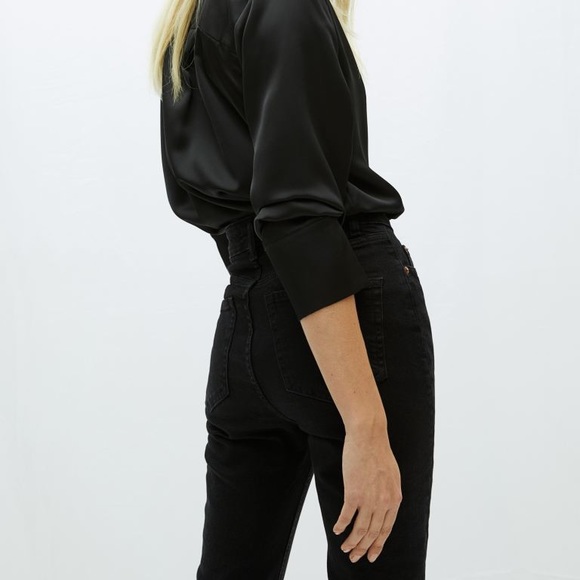 black flared high waisted jeans by H&M - size 18 - Picture 3 of 6